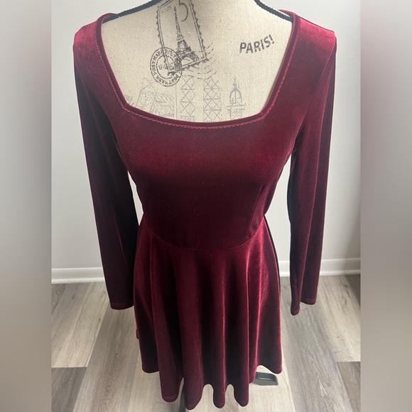 Red Fit & Flare Long Sleeve Dress! - Picture 1 of 10